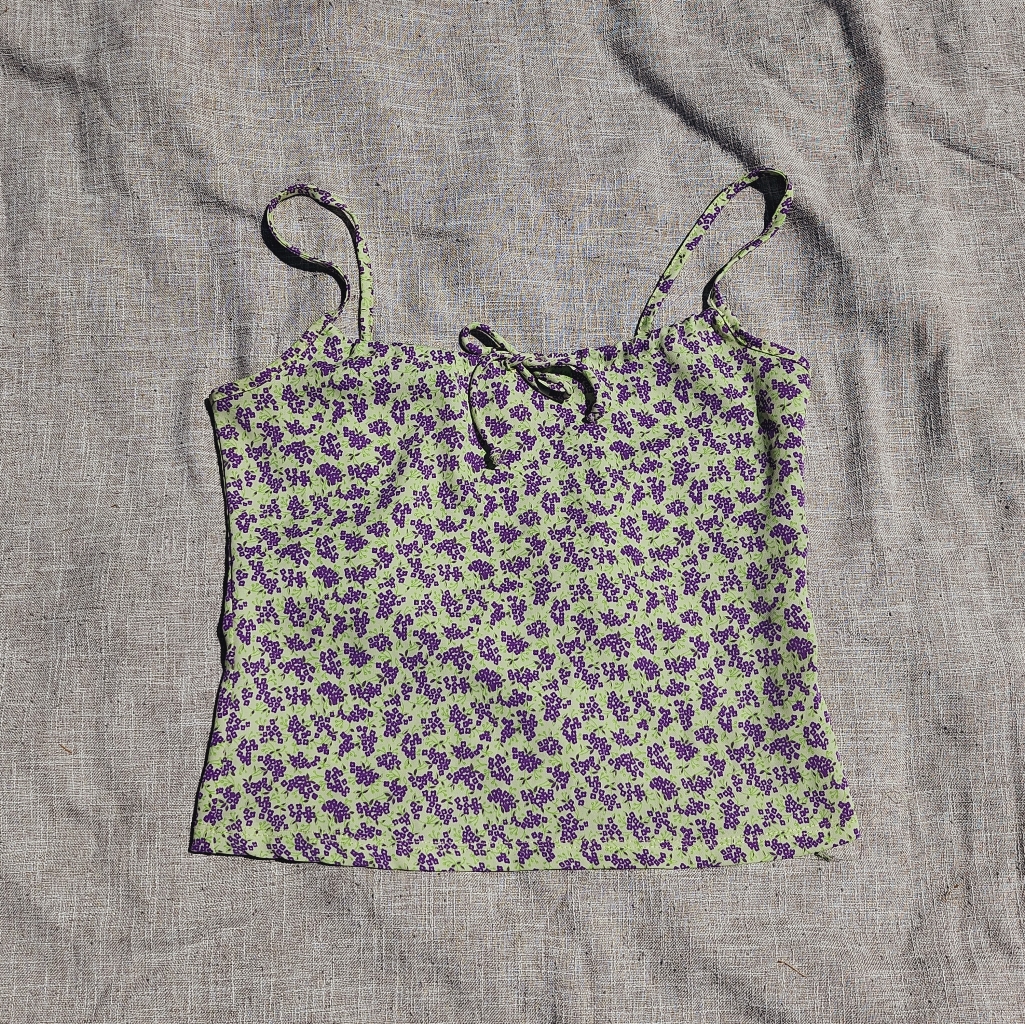Unsure Of The Brand Green Tank Top Unsure Of The Brand Green Tank Top